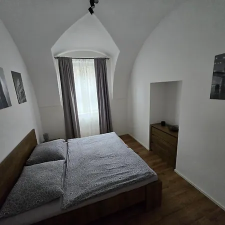 Anezka 2 * Jičín